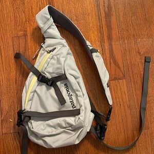 PATAGONIA ATOM 8L Gray CROSSBODY BAG WITH ADJUSTABLE STRAPS